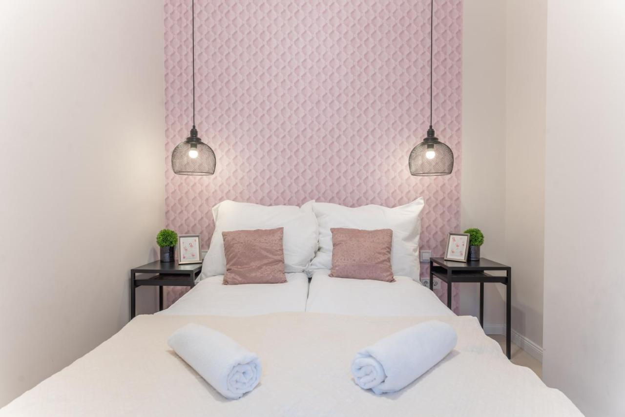 Milano Design Apartment City Center With Ac Budapest Eksteriør billede